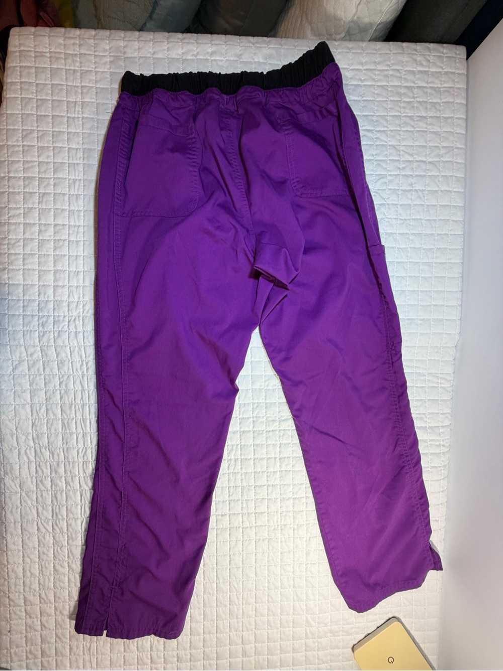 Cherokee Workwear Purple Scrub Set Women's Medium Top Medium Petite Pants Cargo - Picture 7 of 10